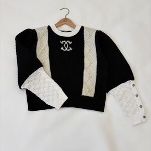 Designer Inspired CC Logo Knit Sweater Womens Size 38 / Small Black Ivory